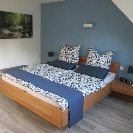 Ganz Oben, Stadtmitte Daire